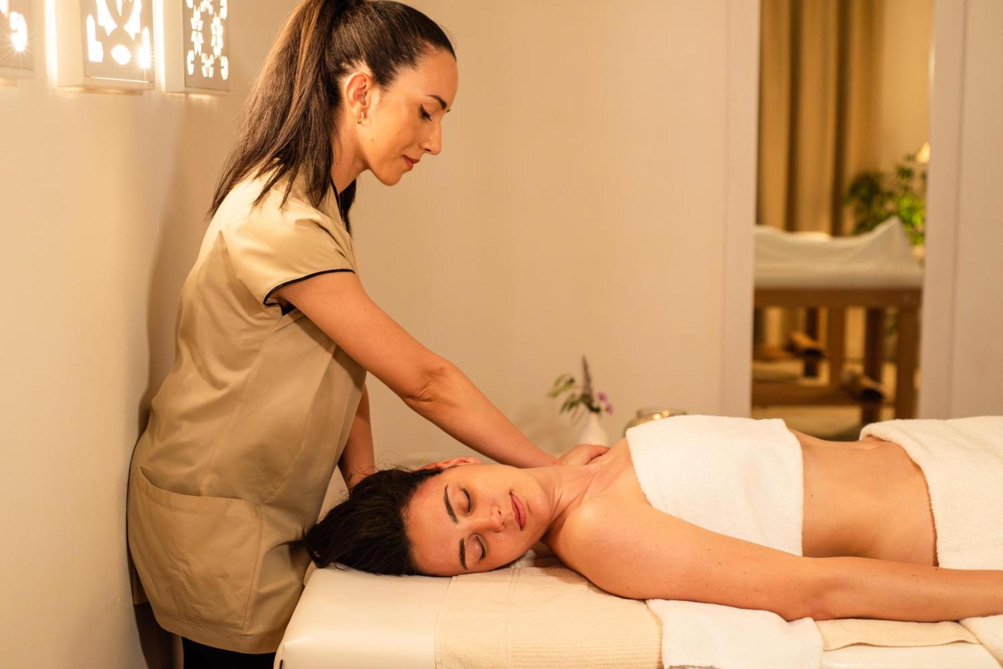 Marenea Suite Hotel - Cdshotels Marittima Ngoại thất bức ảnh